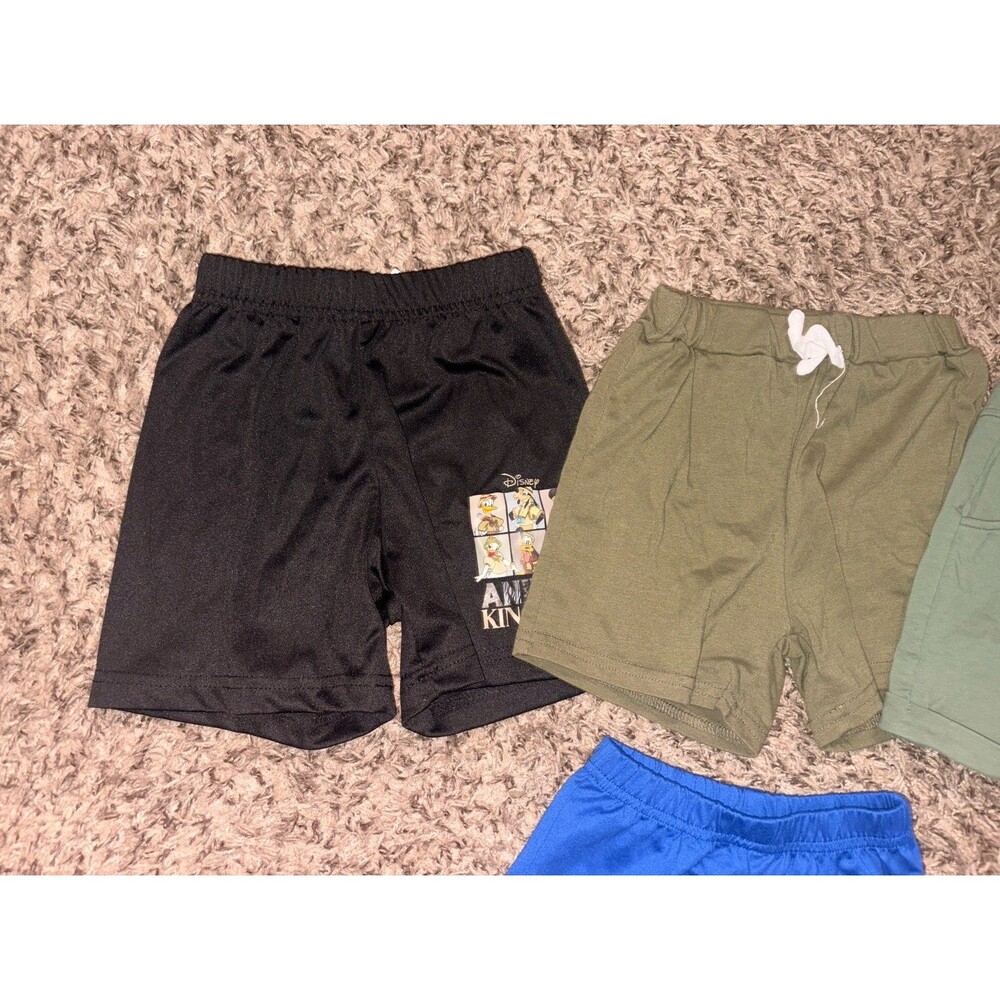 Boys 3T shorts bundle GUC - Picture 3 of 5